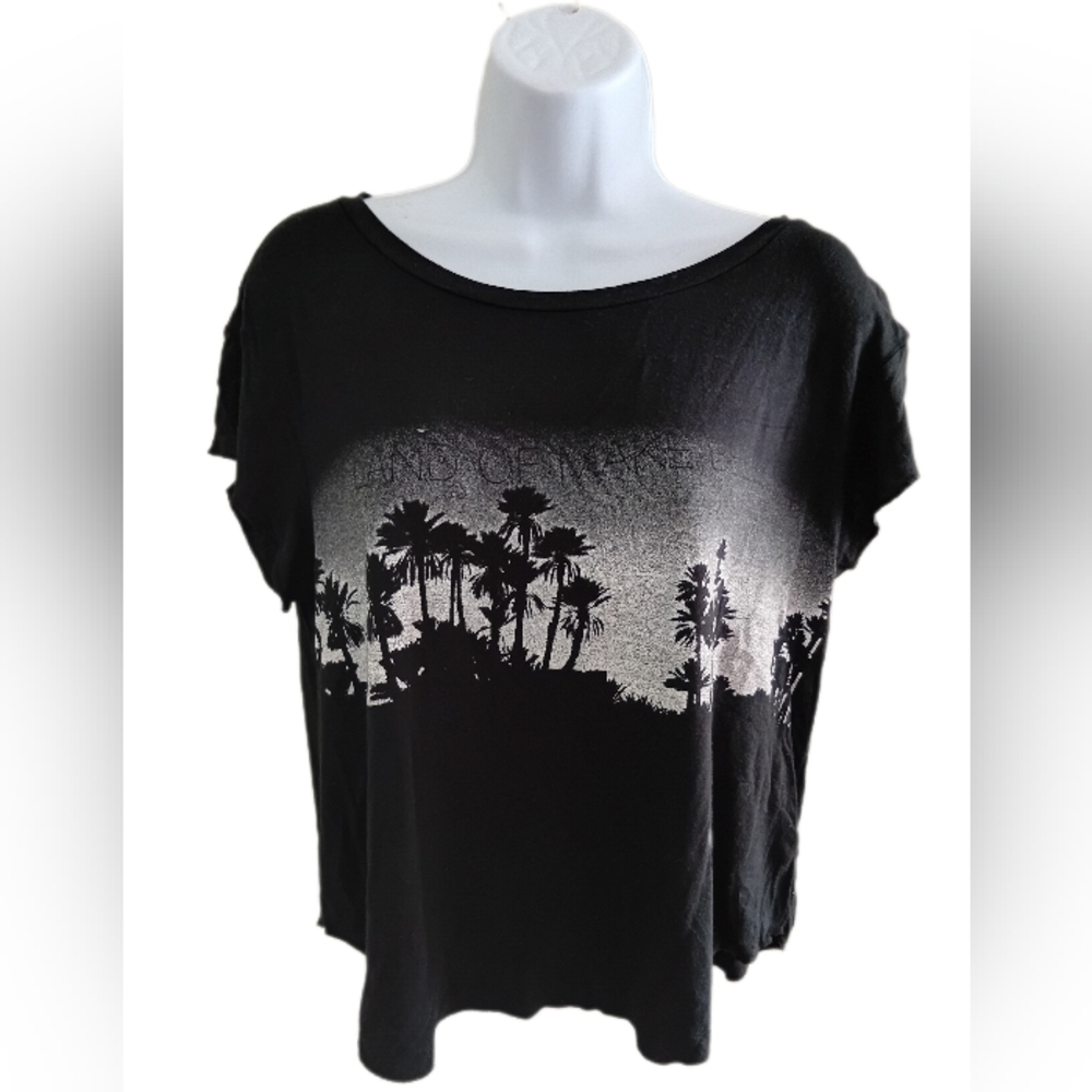 American Eagle Outfitters Black Palm Tree Graphic Tee